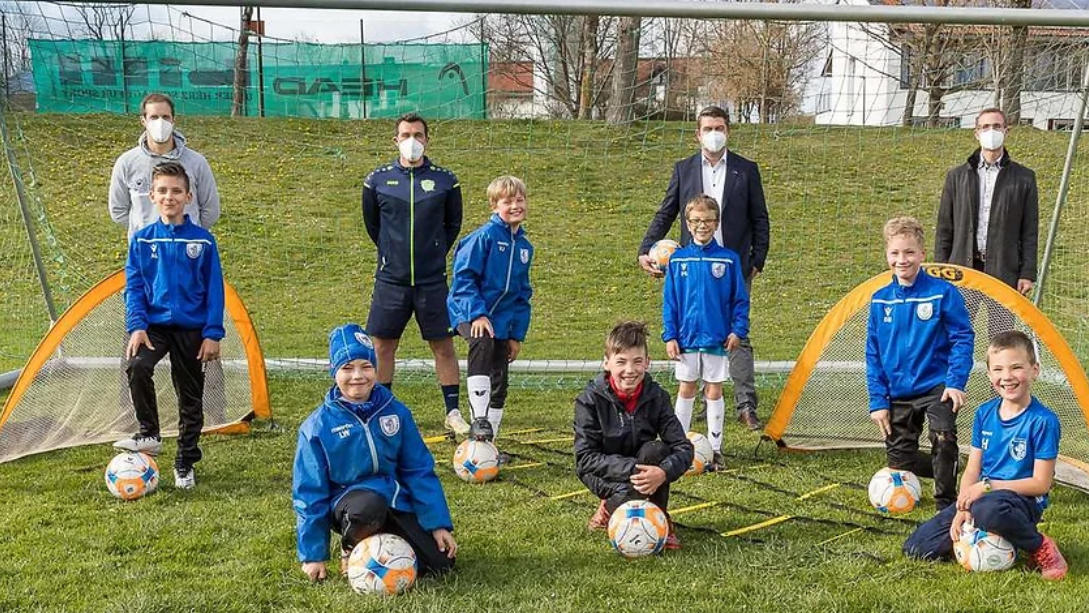 JUGEND-TRAINING ab jetzt mit Lichtgeschwindigkeit