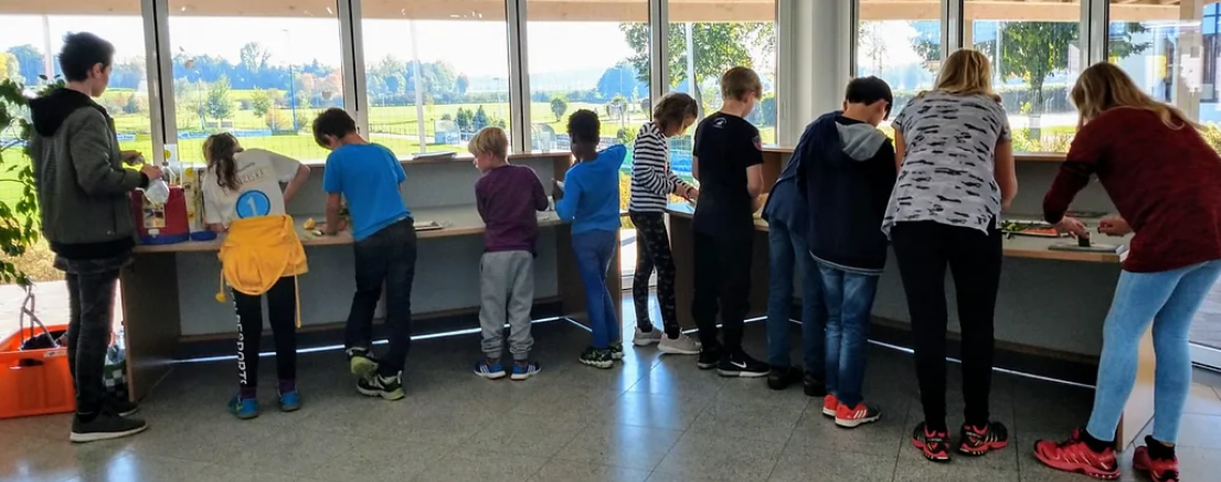 KINDER- UND JUGEND-EVENT 2018: Pizzaessen und Filmschauen