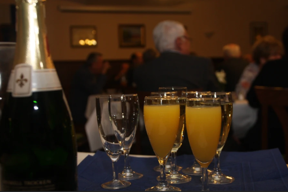 70 & 75 JAHRE JUNG: Ein musikalischer & kulinarischer Geburtstagsabend!