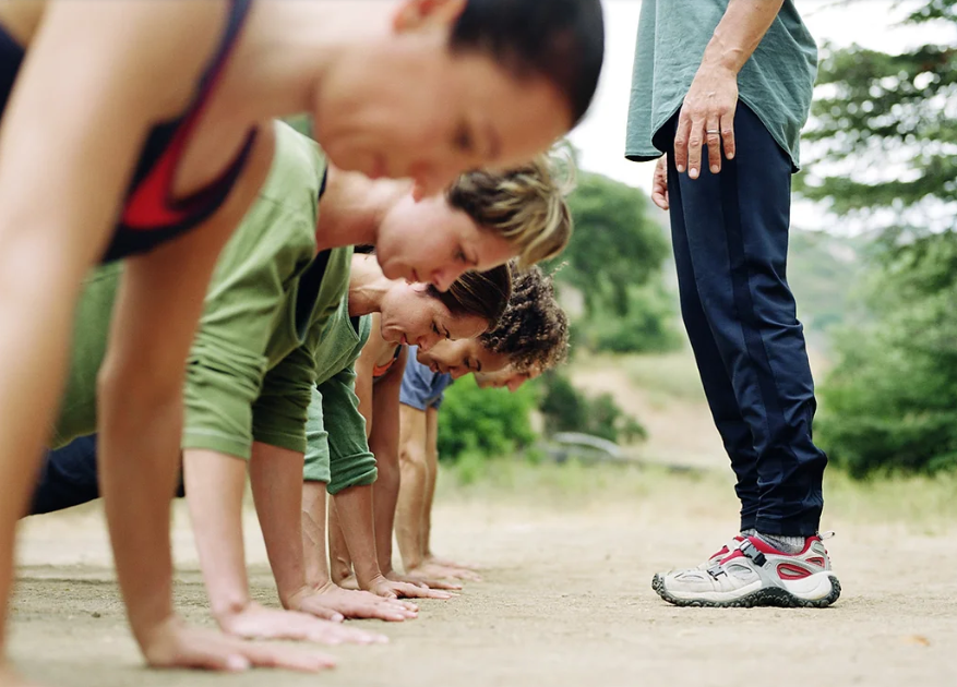 3 VORTEILE warum das Training in der Gruppe besser ist!