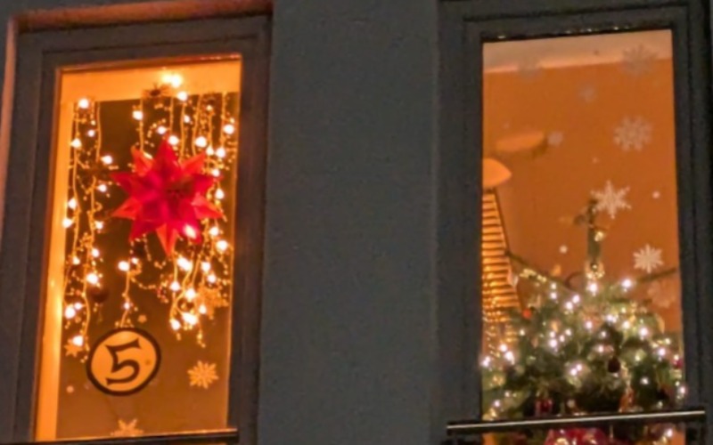 Zum Lesen und Vorlesen: Unsere Geschichte zum Adventsfenster